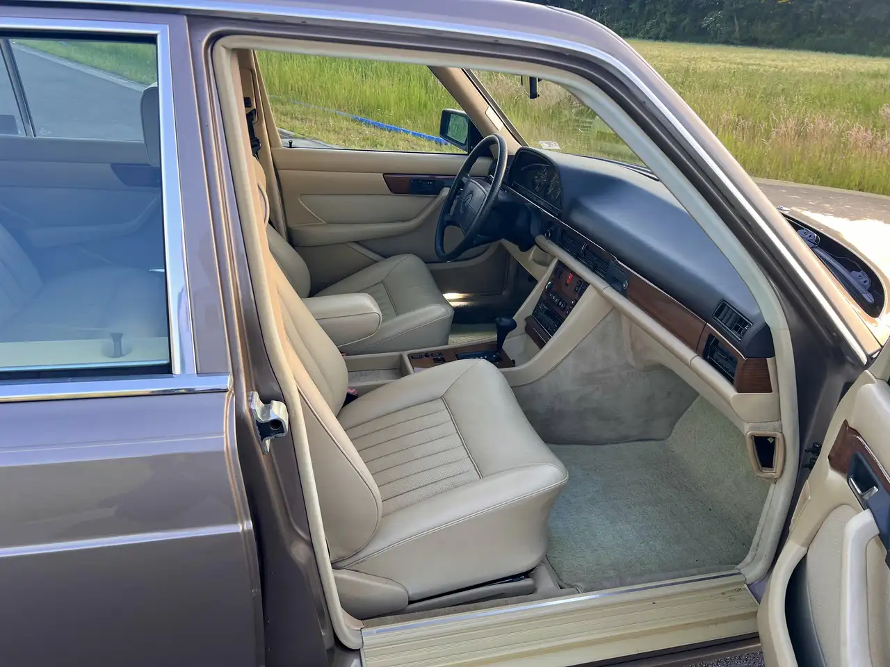 Mercedes-Benz S 300 W 126, foto 8
