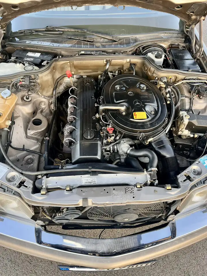 Mercedes-Benz S 300 W 126, foto 12