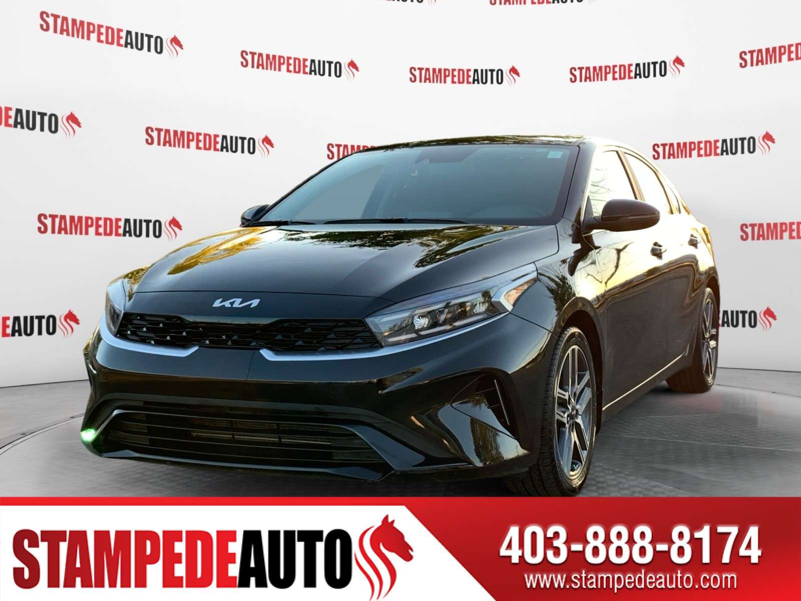 2024 Kia Forte EX Premium | LEATHER HEATED SEATS | BLUETOOTH | BLINDSPOT | SUNROOF | HEATED STEERING
