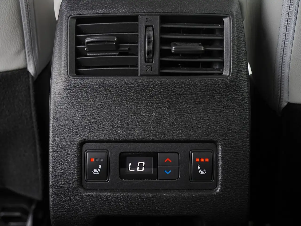 Mitsubishi Outlander снимка Mitsubishi Outlander