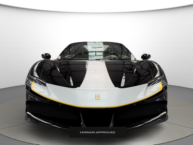Ferrari SF90 Spider — photo 2