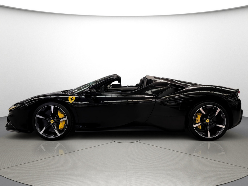 Ferrari SF90 Spider — photo 4