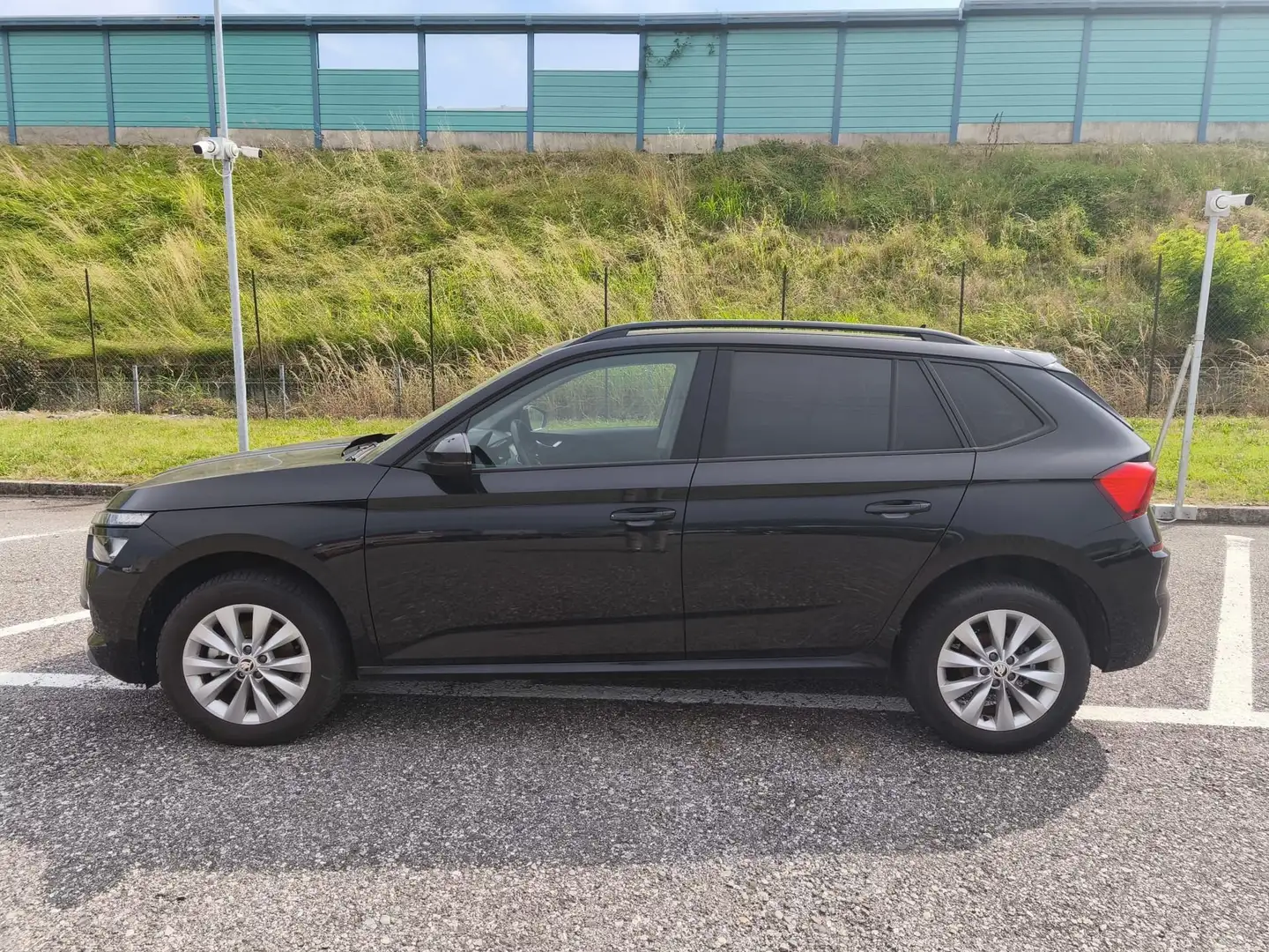 Skoda Kamiq 1.0 G-Tec Ambition Nero - 2