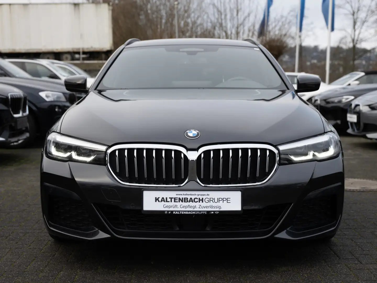 BMW 530 d Touring M-Sport FACEL. AHK LED ACC W-LAN Grau - 2