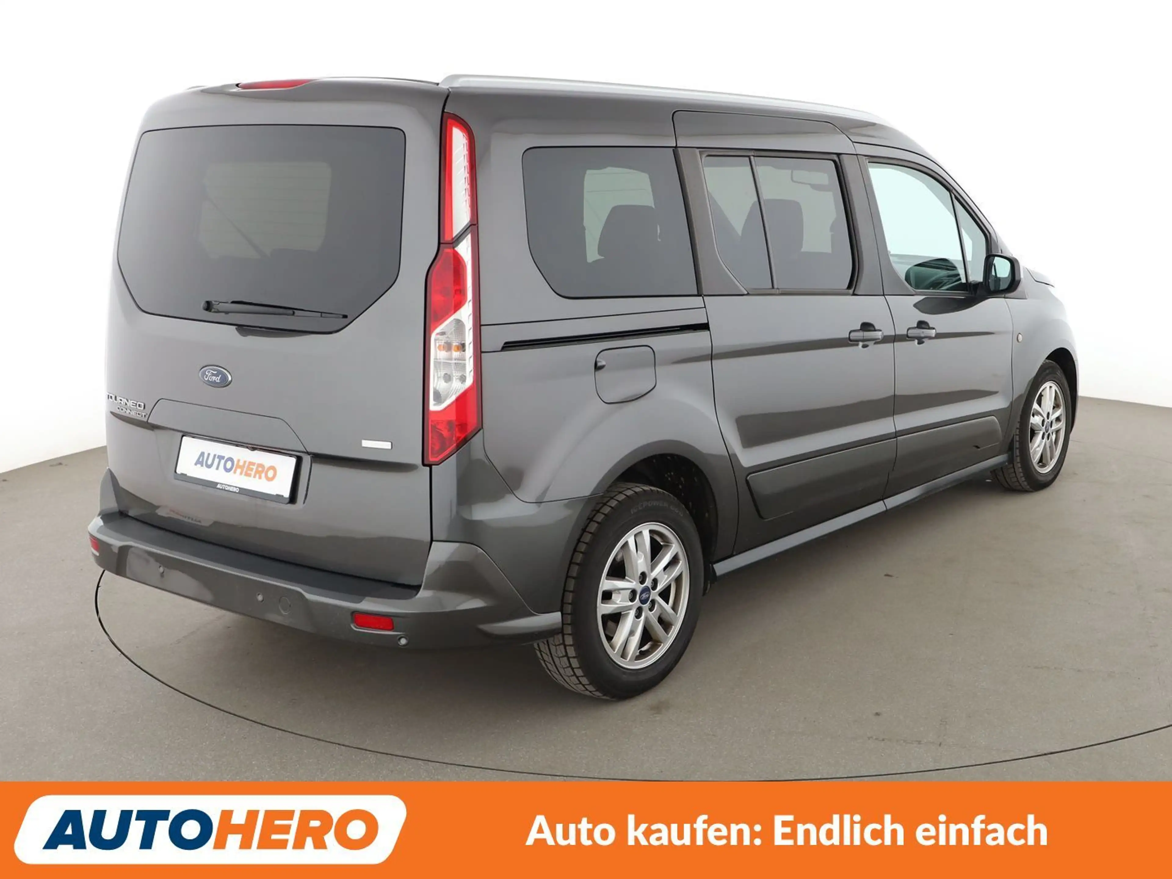 Ford Grand Tourneo 1.5 TDCi EcoBlue Titanium *NAVI*TEMPO*BI-XENON*PDC — photo 6