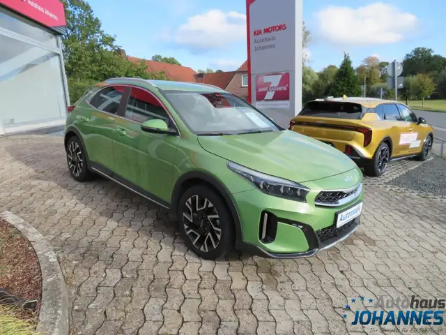 Kia XCeed 1.5 T GDI DCT Spirit Klima Navi Rückfahrkamera