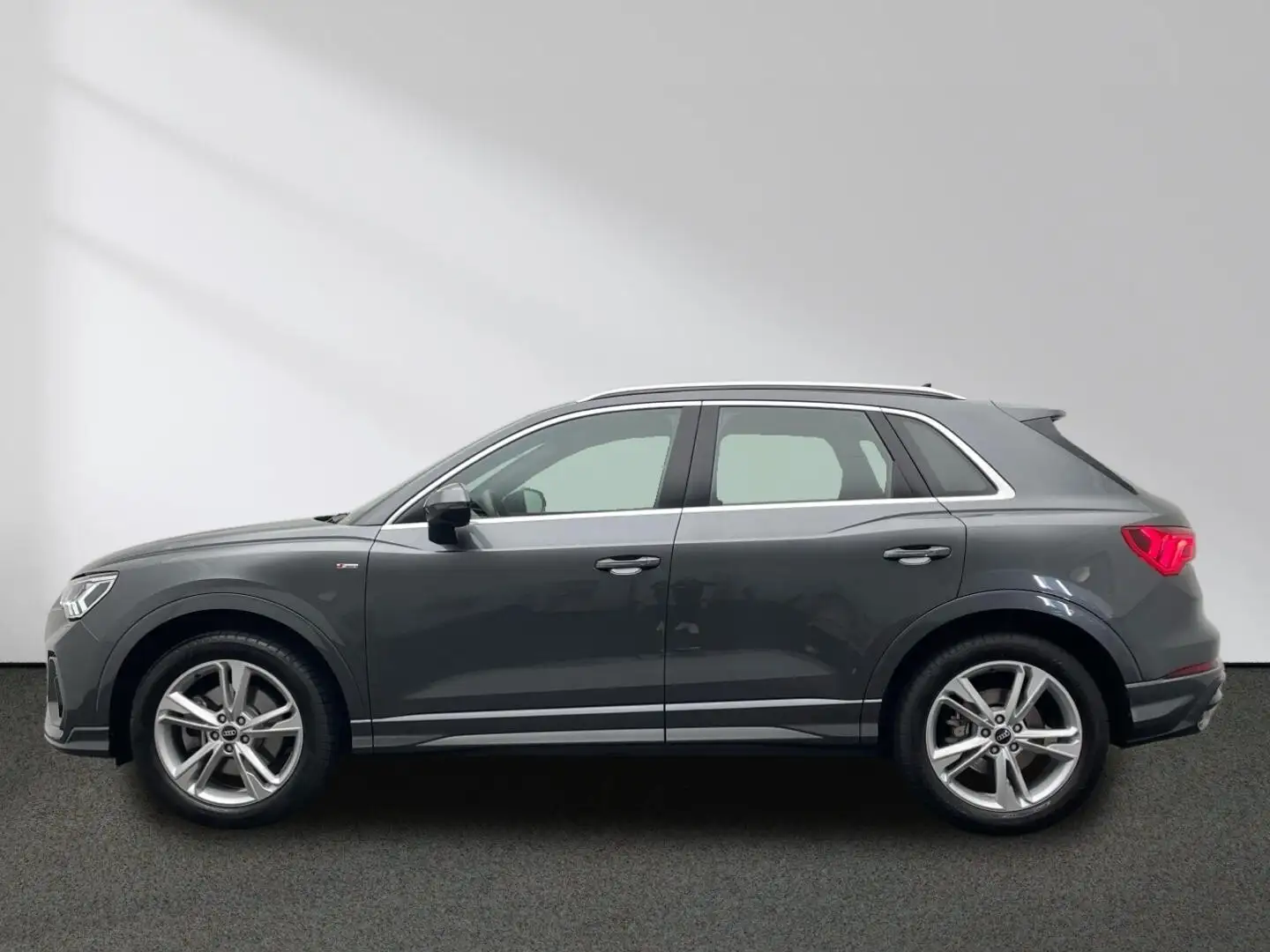 Audi Q3 40 TDI S line quattro S tronic MMI LED AHK Gris - 2