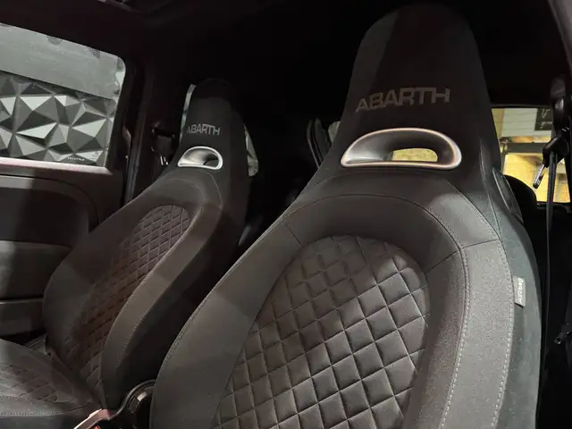 Abarth 500 view 10