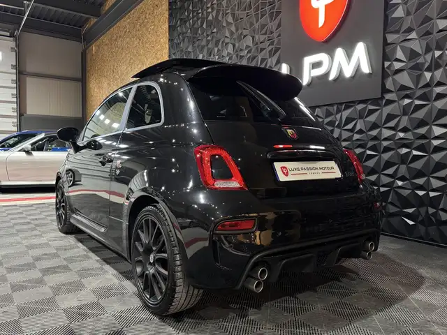 Abarth 500 view 3