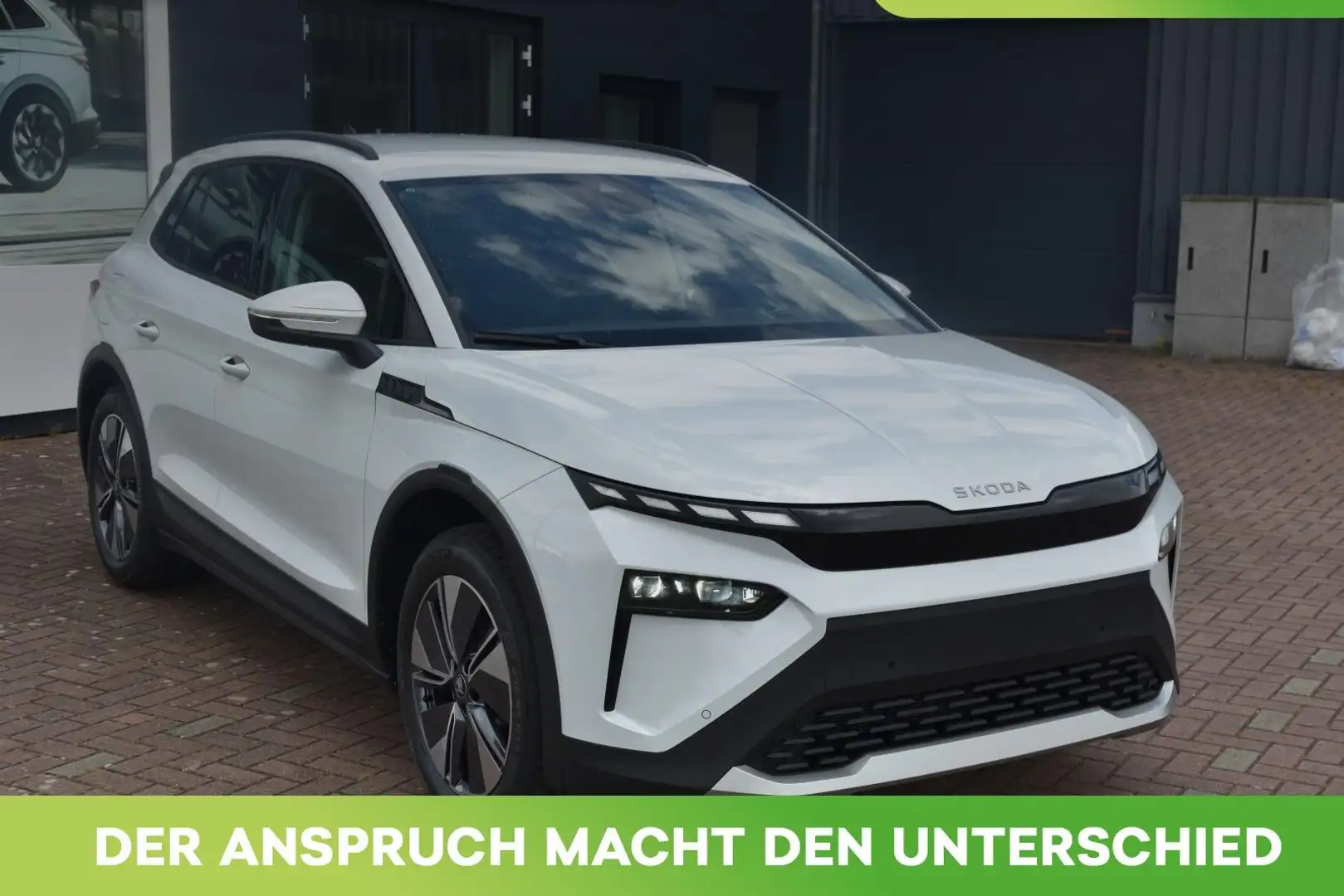 Skoda Elroq 60 Loft*Matrix*Navi*Pluspaket*AHK*Wärmep. Weiß - 1
