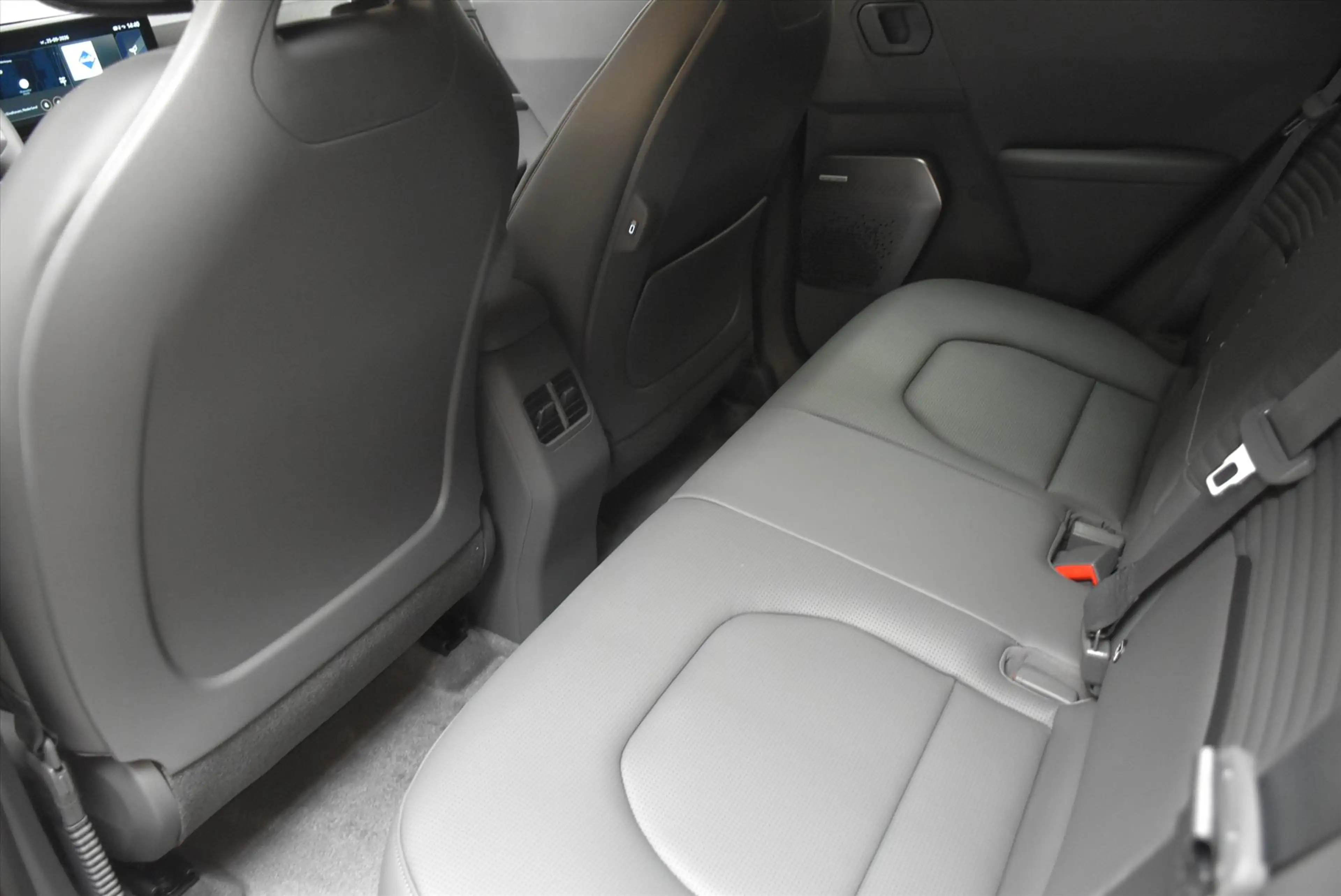 Kia EV2 61 kWh 135pk (5-zits) Black-Line — photo 14
