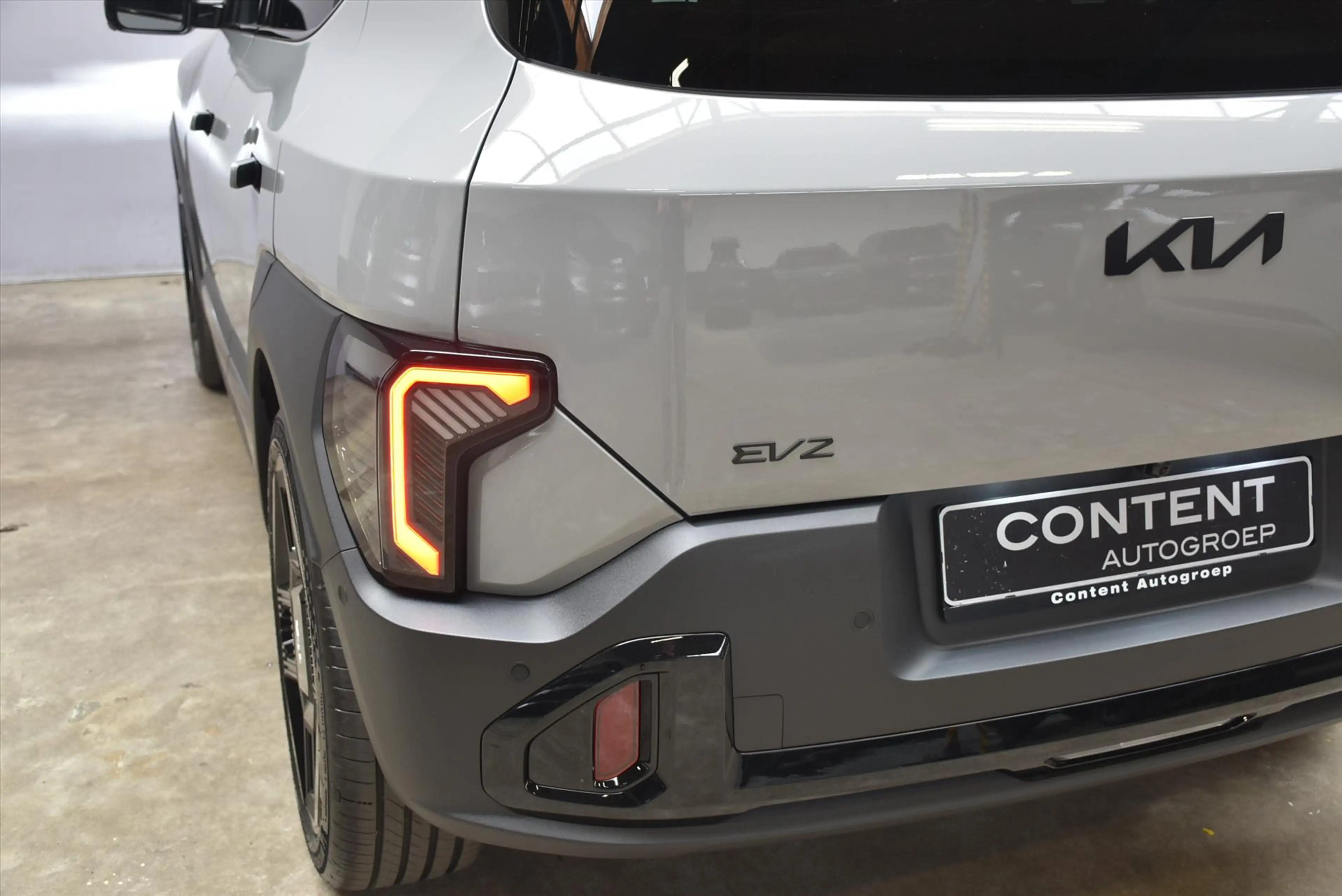 Kia EV2 61 kWh 135pk (5-zits) Black-Line — photo 10