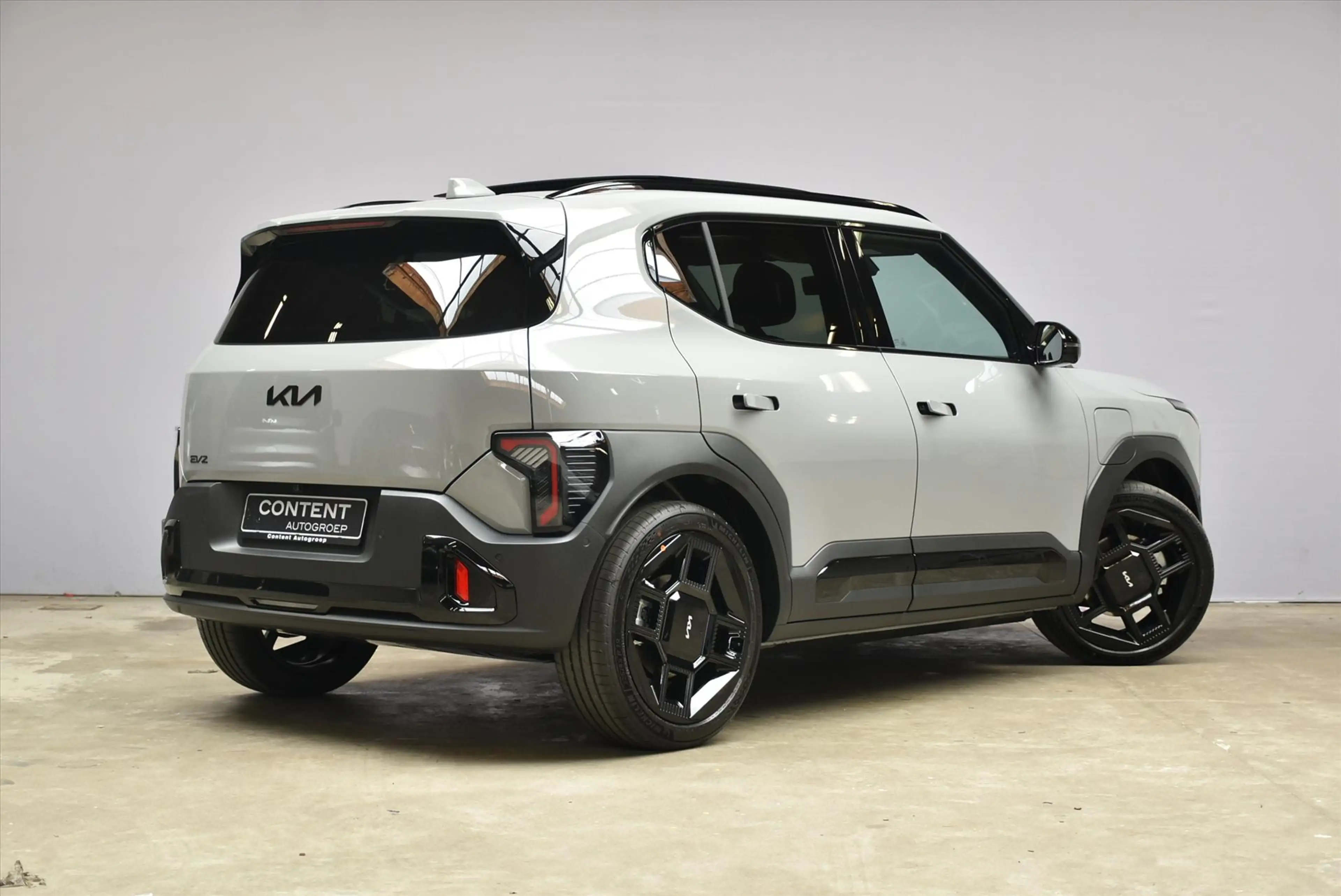 Kia EV2 61 kWh 135pk (5-zits) Black-Line — photo 6