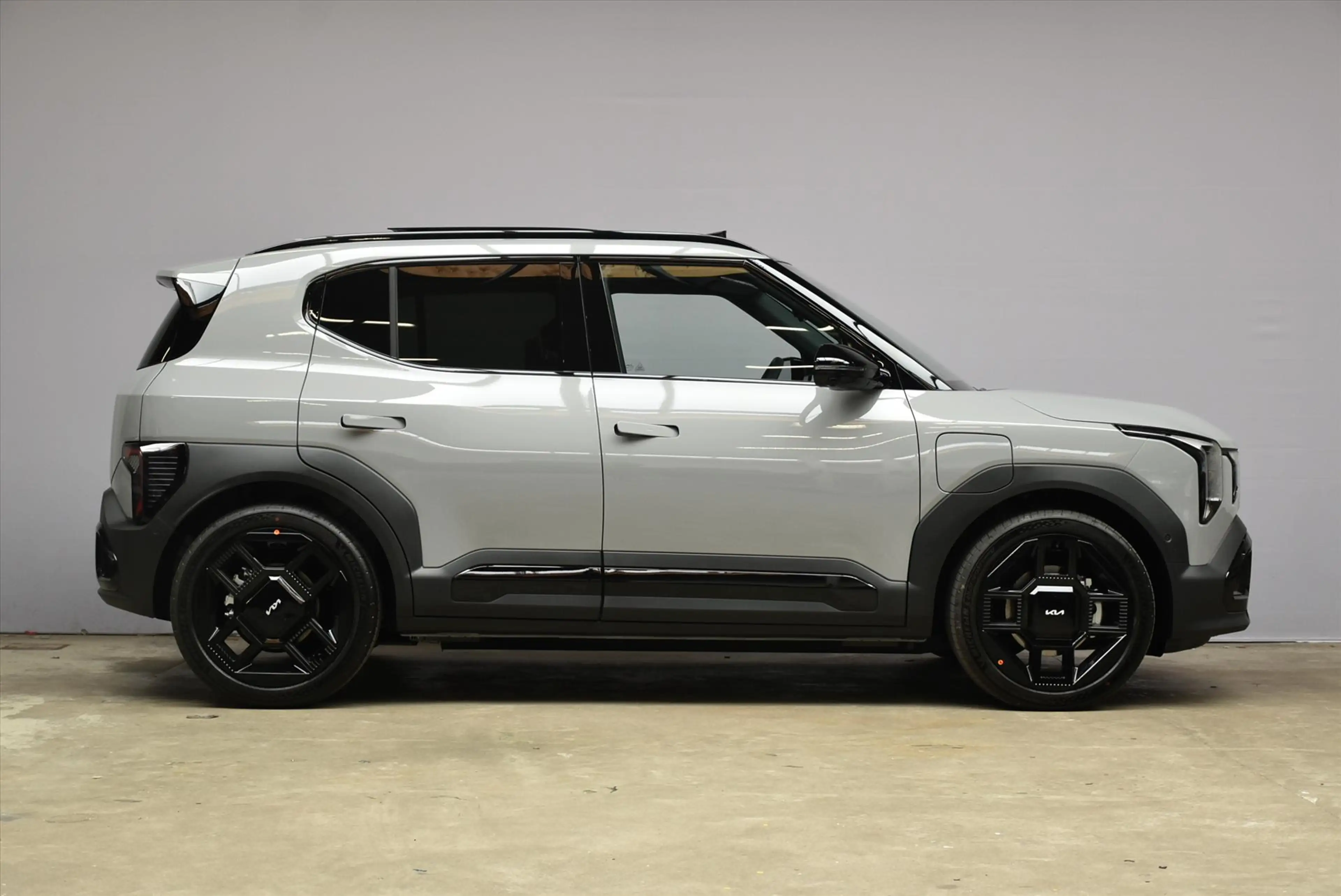 Kia EV2 61 kWh 135pk (5-zits) Black-Line — photo 5