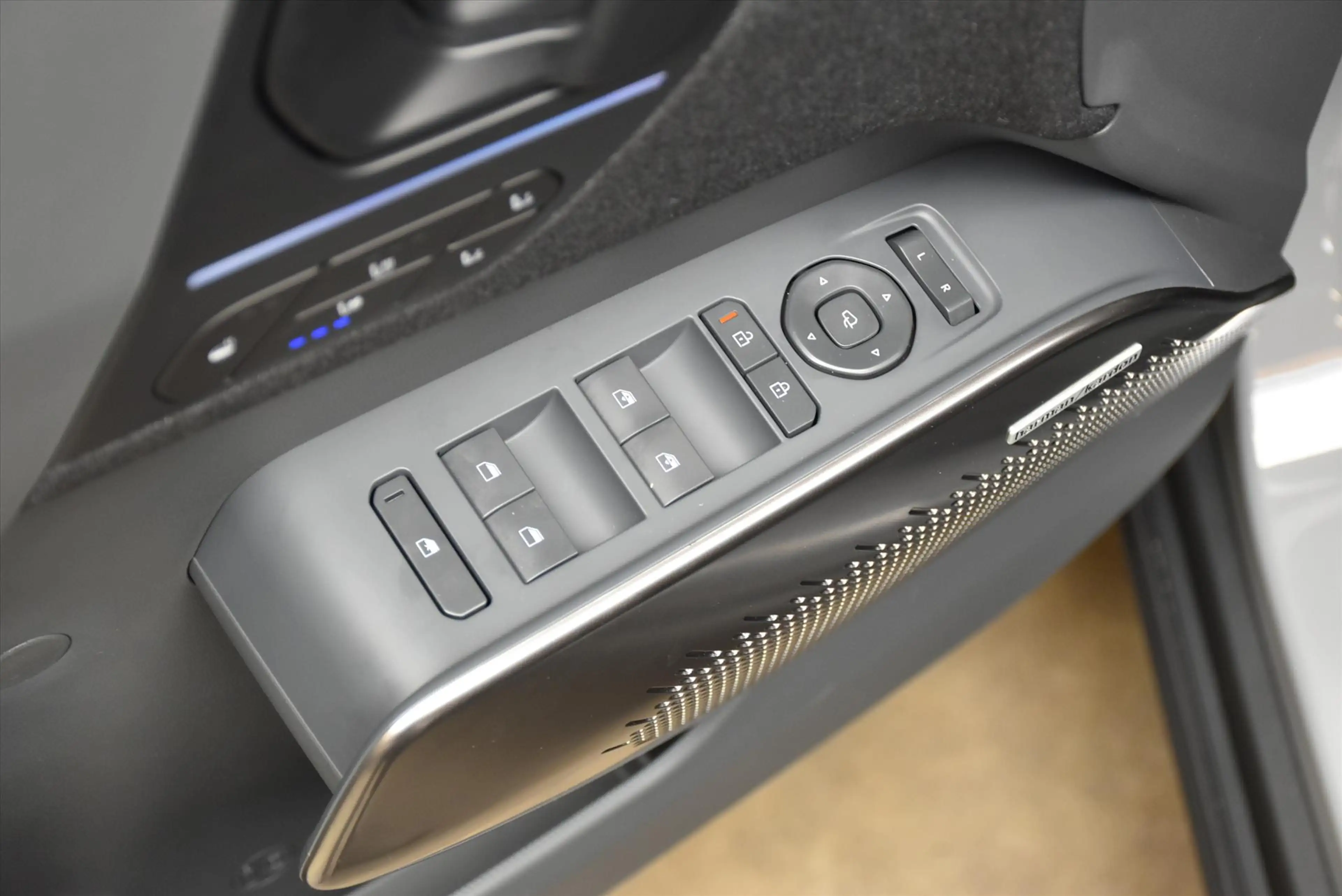 Kia EV2 61 kWh 135pk (5-zits) Black-Line — photo 18
