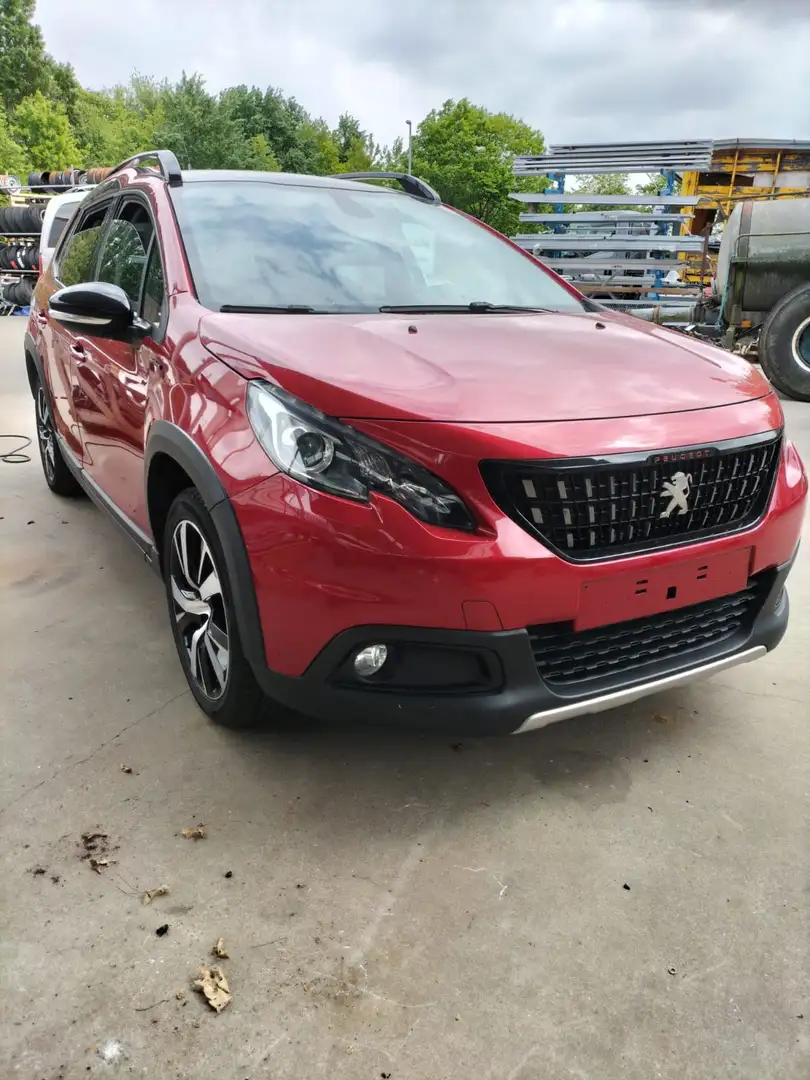 Peugeot 2008 1.5 BlueHDi GT-LINE - 1