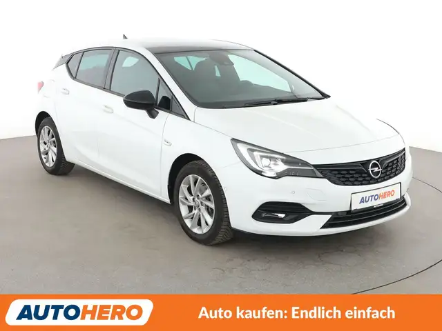 Opel Astra view 8