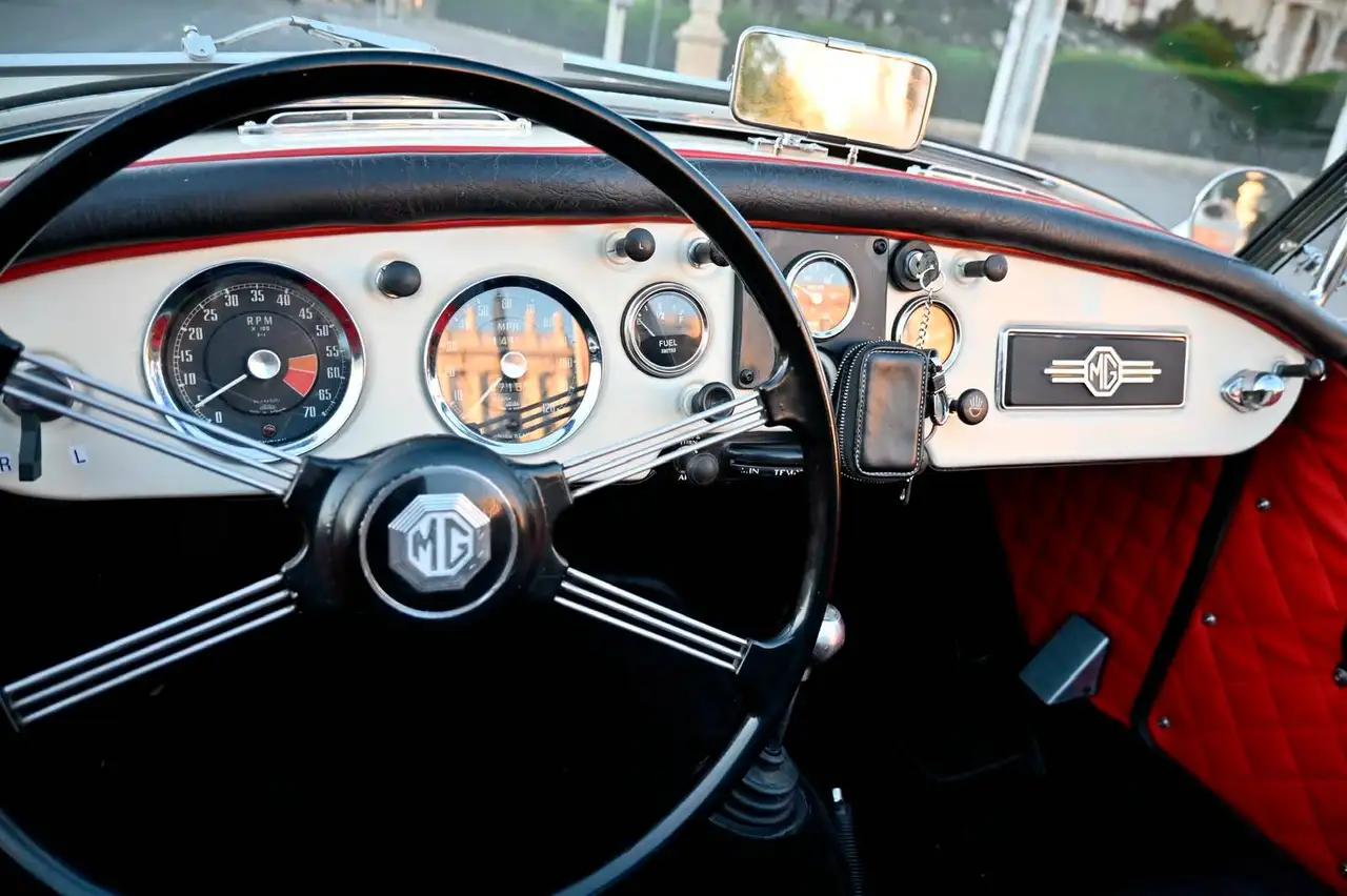 MGA 1500, foto 10