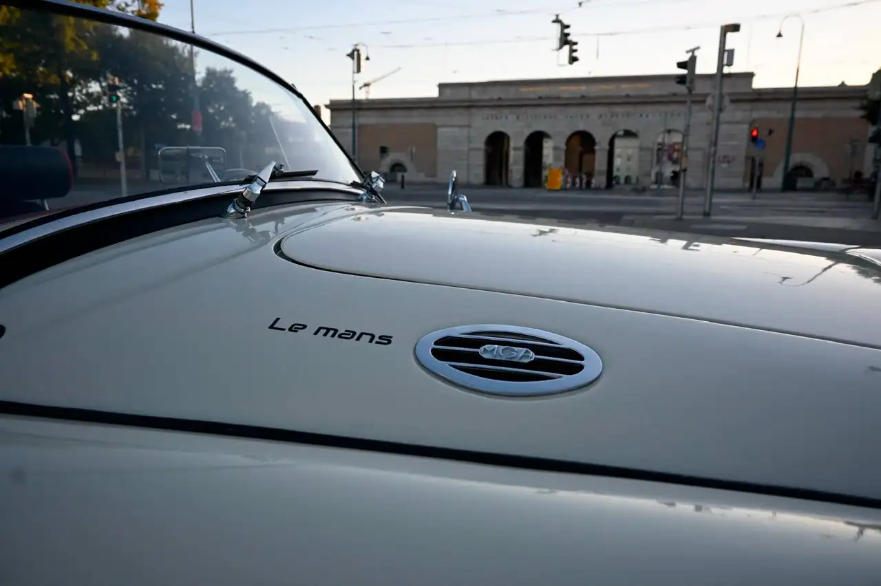 MGA 1500, foto 6