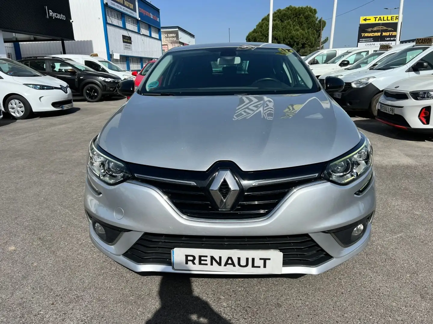 Renault Megane 1.5dCi Blue Limited + 70kW Gris - 2