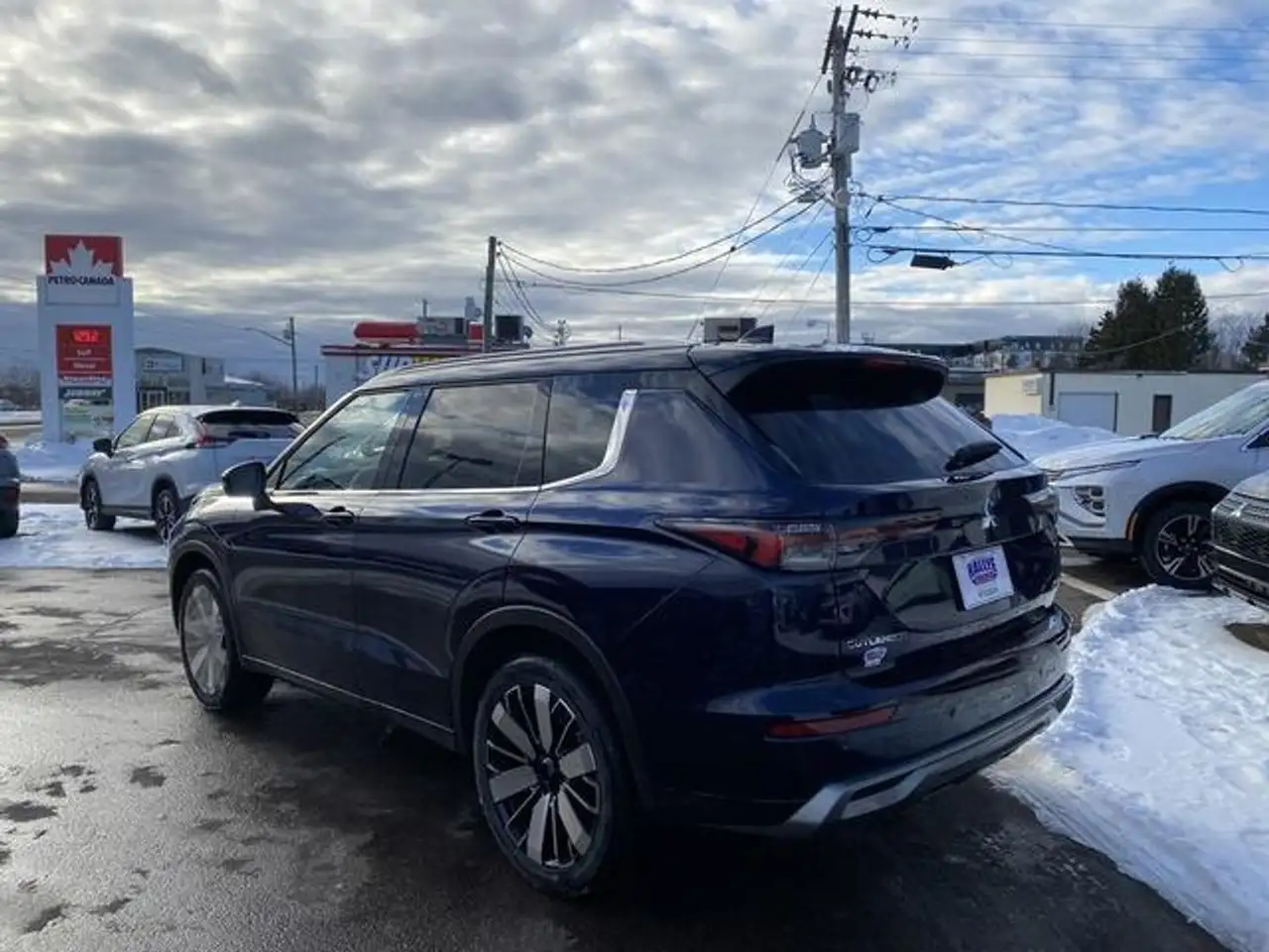 Mitsubishi Outlander снимка Mitsubishi Outlander
