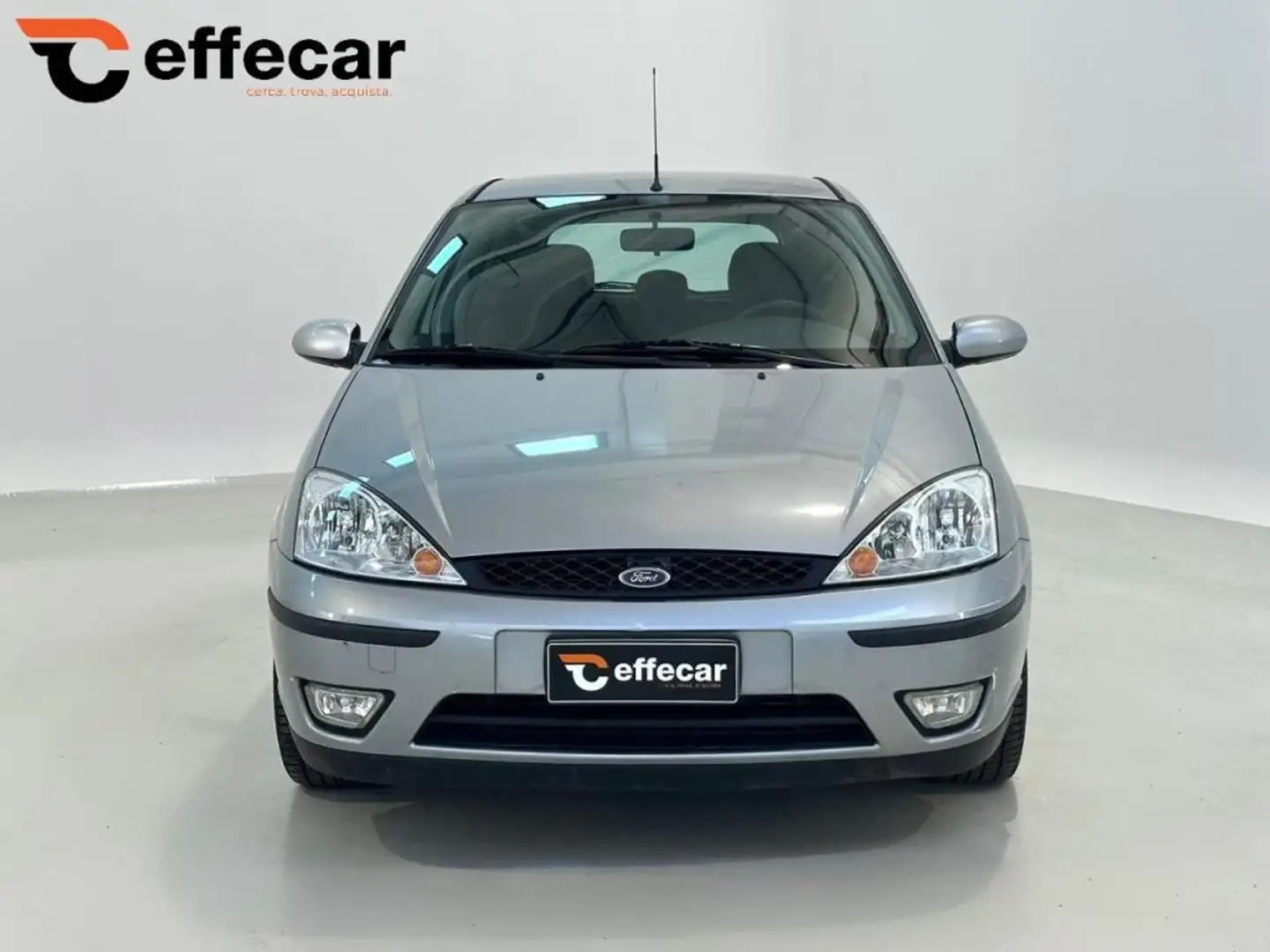 Ford Focus 1.6i 16V cat 5p. Ghia Grigio - 2