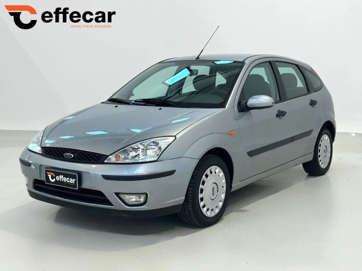 Ford Focus 1.6i 16V cat 5p. Ghia Grigio - 1