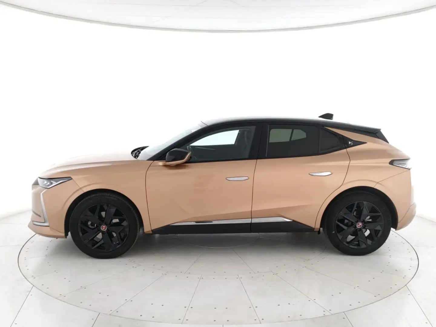 DS Automobiles DS 4 4 1.2 puretech Performance Line+ 130cv auto Goud - 2