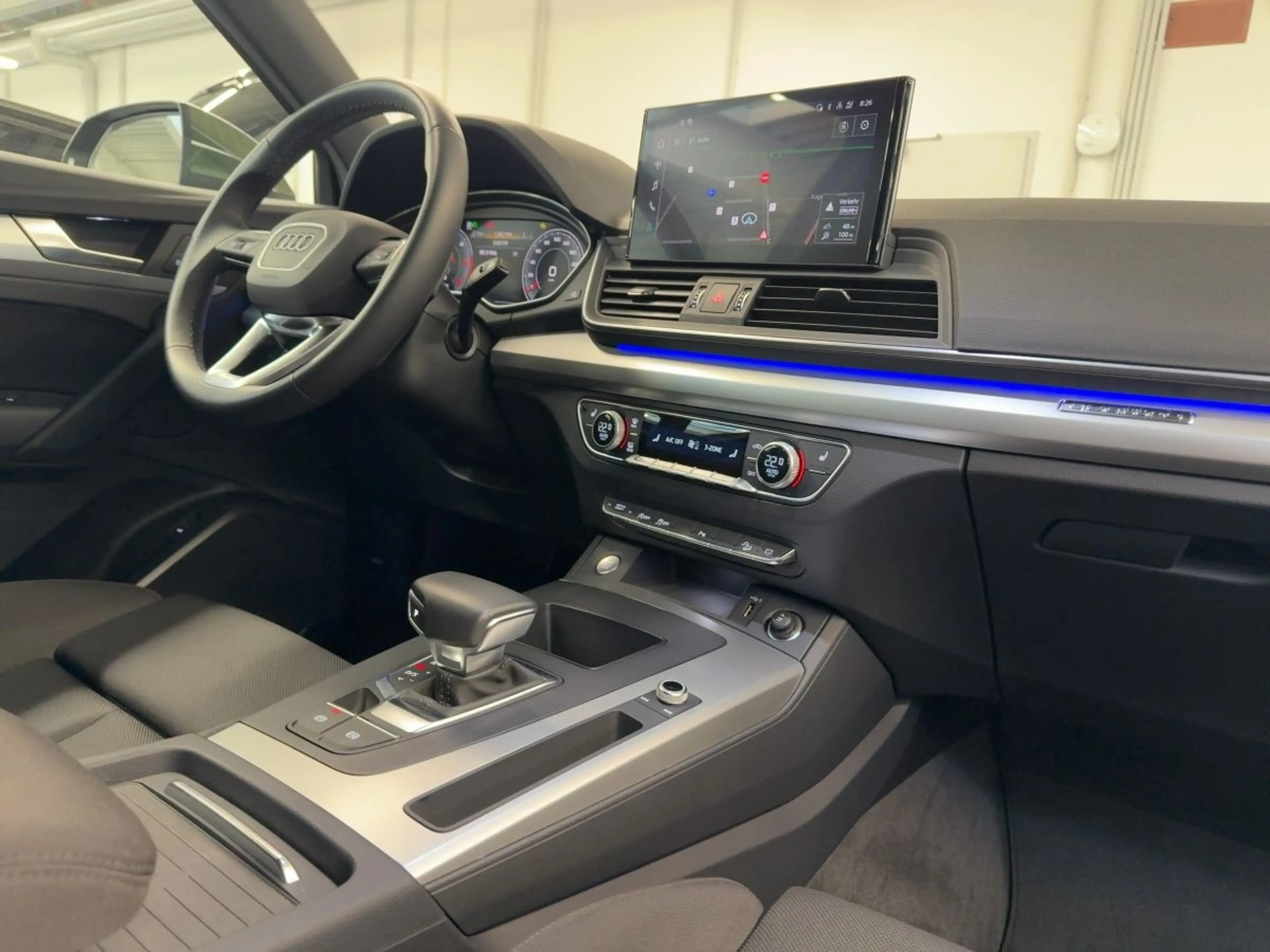 Audi Q5 advanced 40 TDI quattro Matrix Pano — photo 13