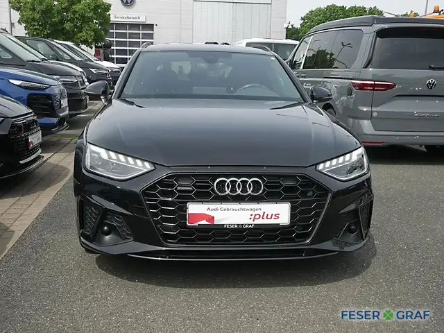 Audi A4 view 12