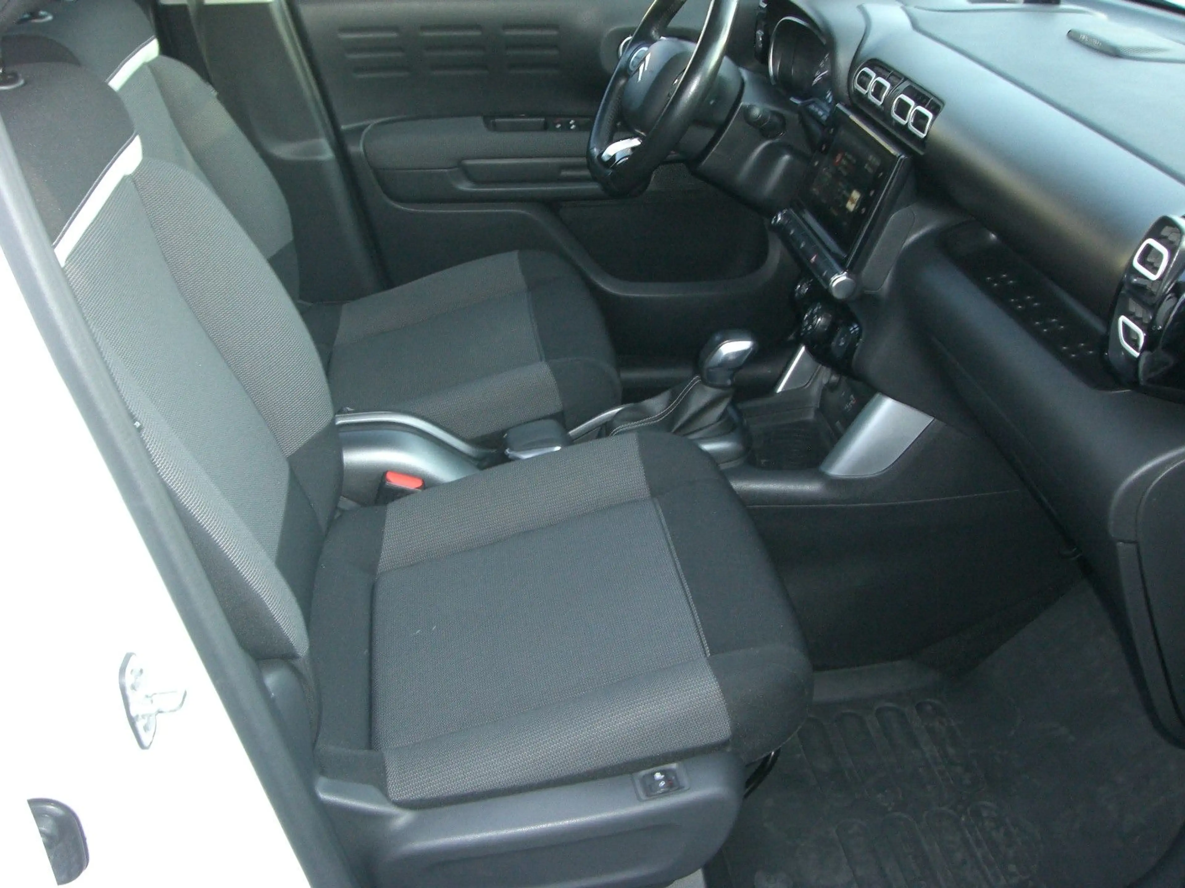 Citroen C3 Aircross Shine 2.Hand,Automatik&Navi — photo 13