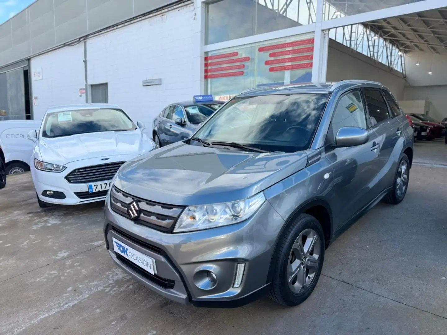 Suzuki Vitara 1.6DDiS GL Gris - 1