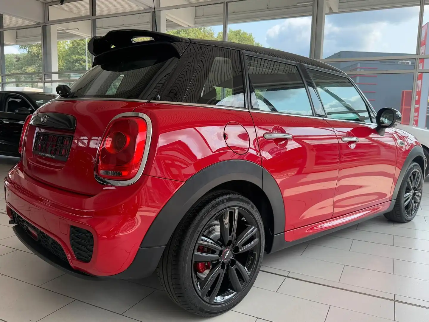 MINI Cooper Mini 5-trg. Cooper/NAVI/PDC/*WIE NEU* Rot - 2