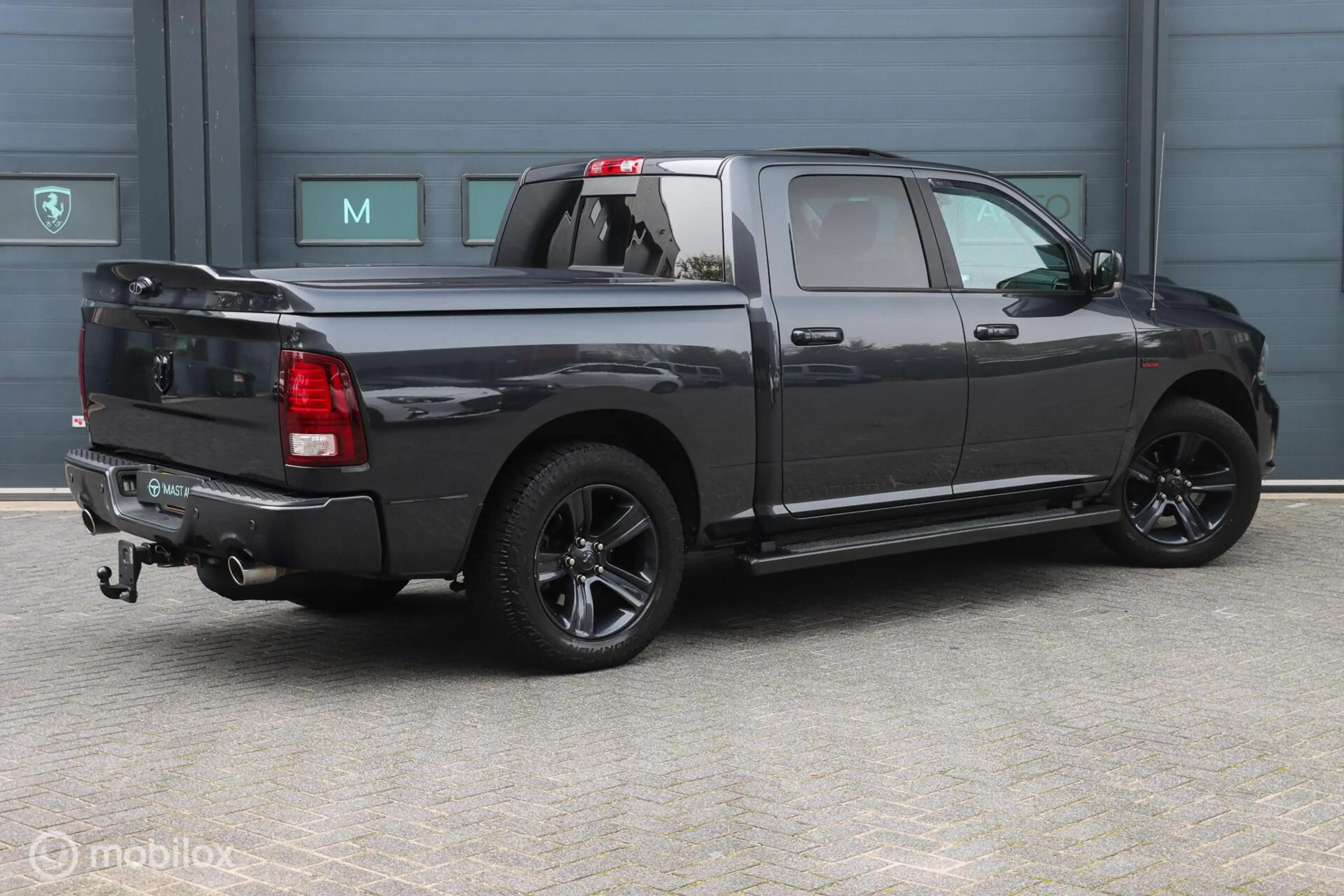 Dodge RAM 1500 5.7 V8 Quad Cab 6'4|NAP|LEDER|PANO|ALPINE|STO — photo 8