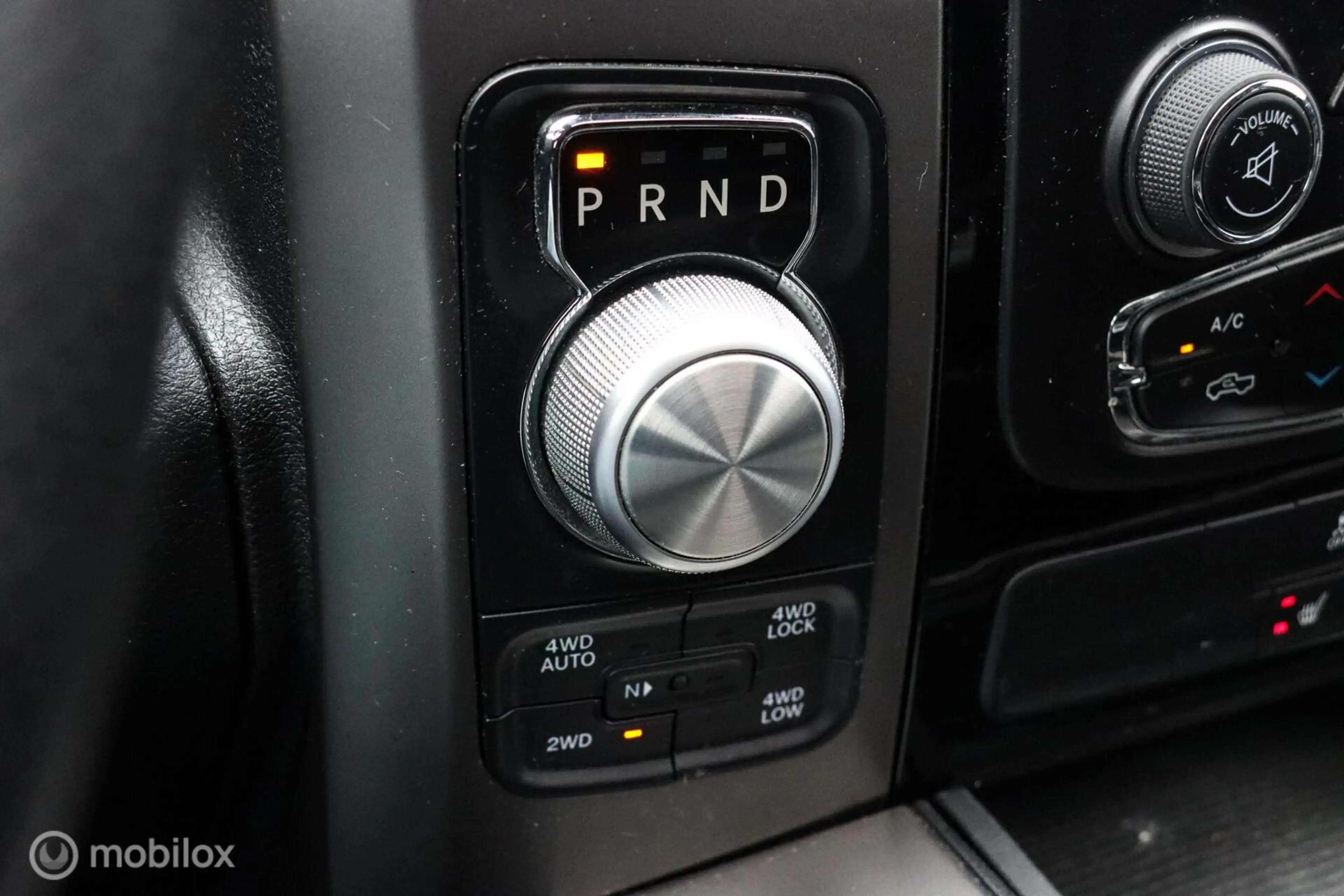 Dodge RAM 1500 5.7 V8 Quad Cab 6'4|NAP|LEDER|PANO|ALPINE|STO — photo 12