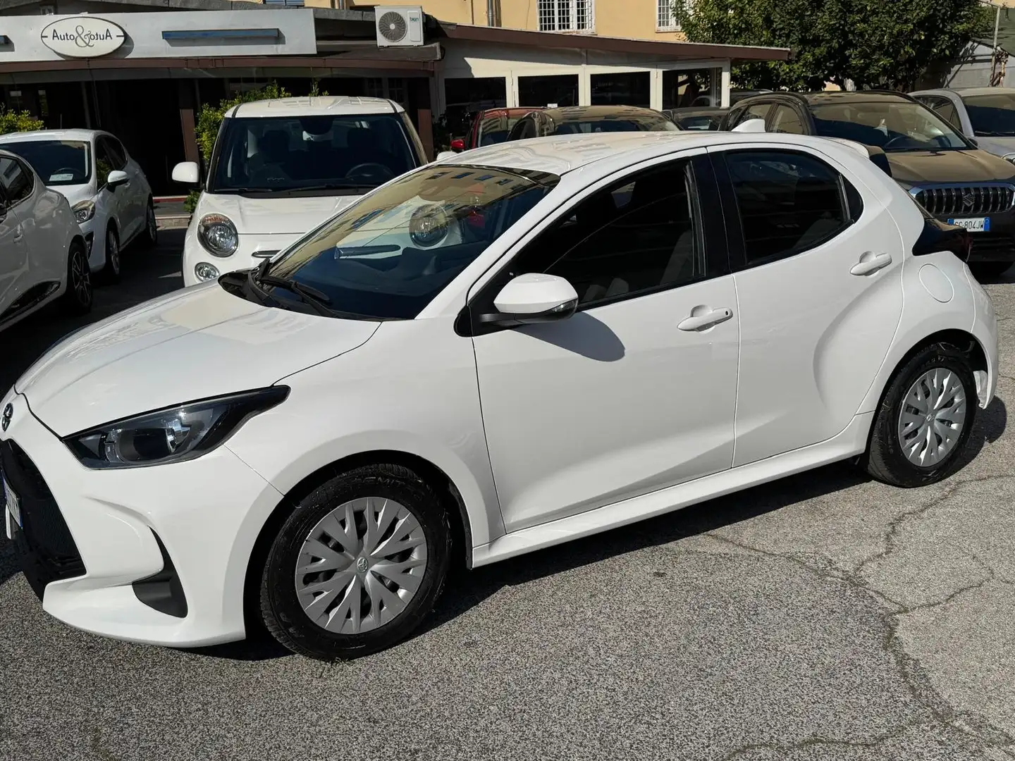 Toyota Yaris Yaris IV 2020 1.5h Energy Blanco - 1