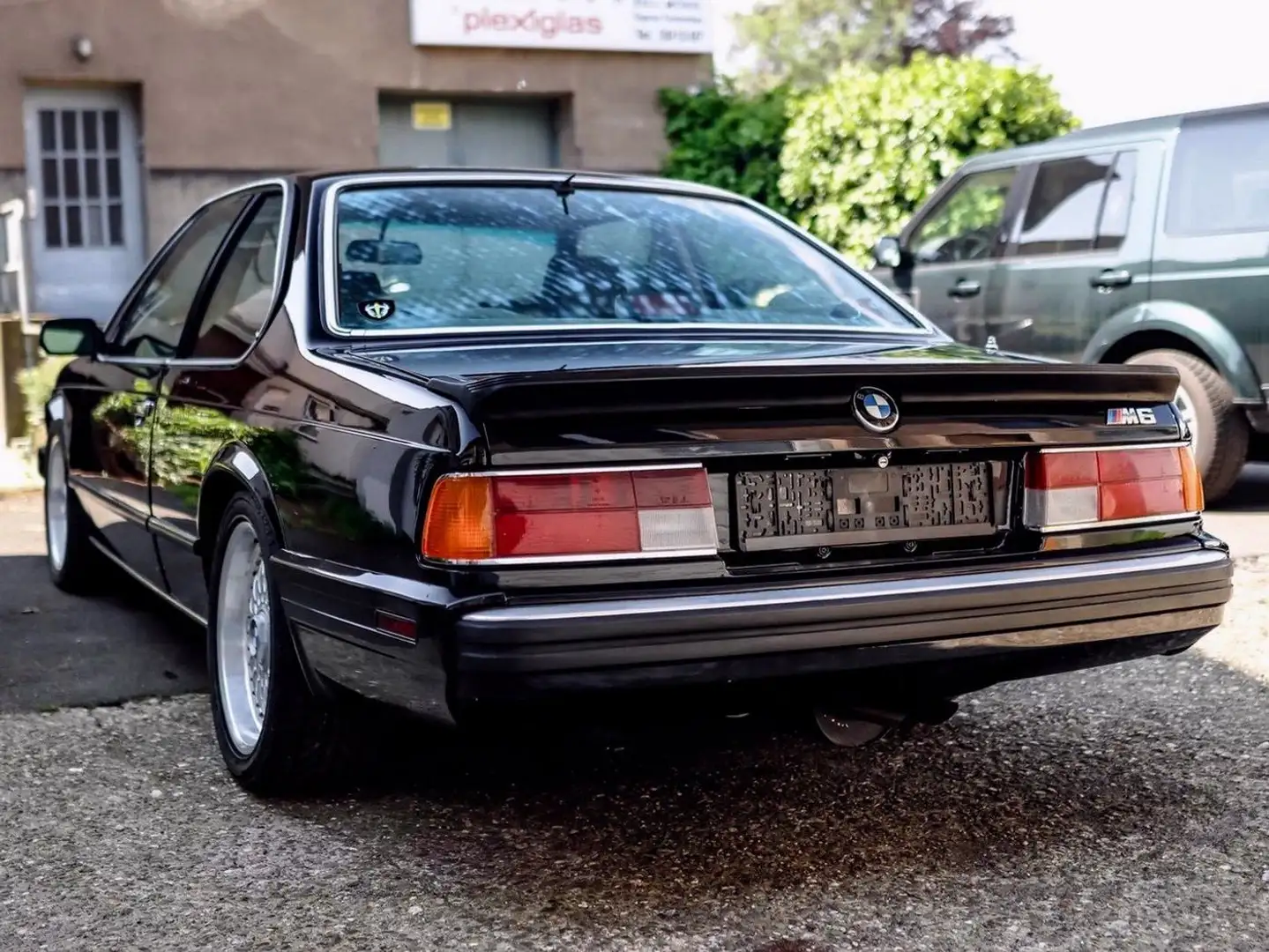 BMW M6 635 CSi Schwarz - 2