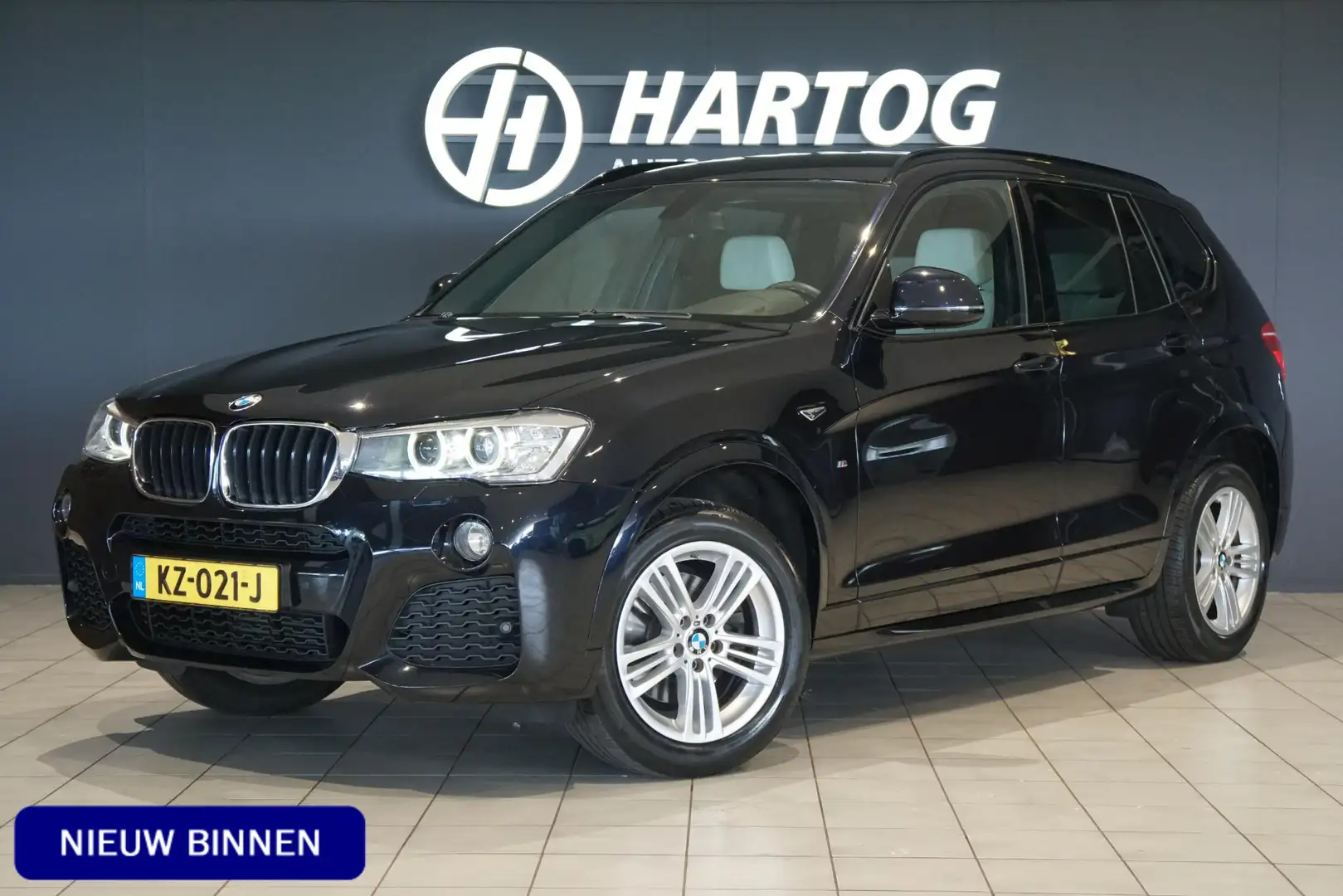 BMW X3 sDrive20i Centennial High Executive M SPORT / TREK Zwart - 1