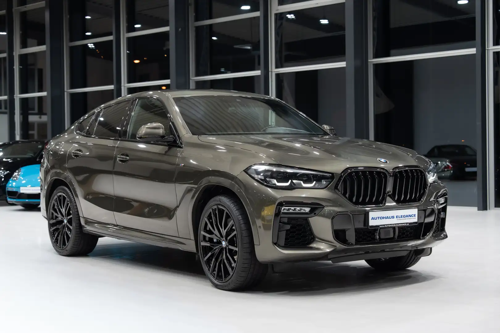 BMW X6 M 50 i*AERODYNAMIK-M*HEAD-UP*SHADOW-LINE*PANO* Grün - 2