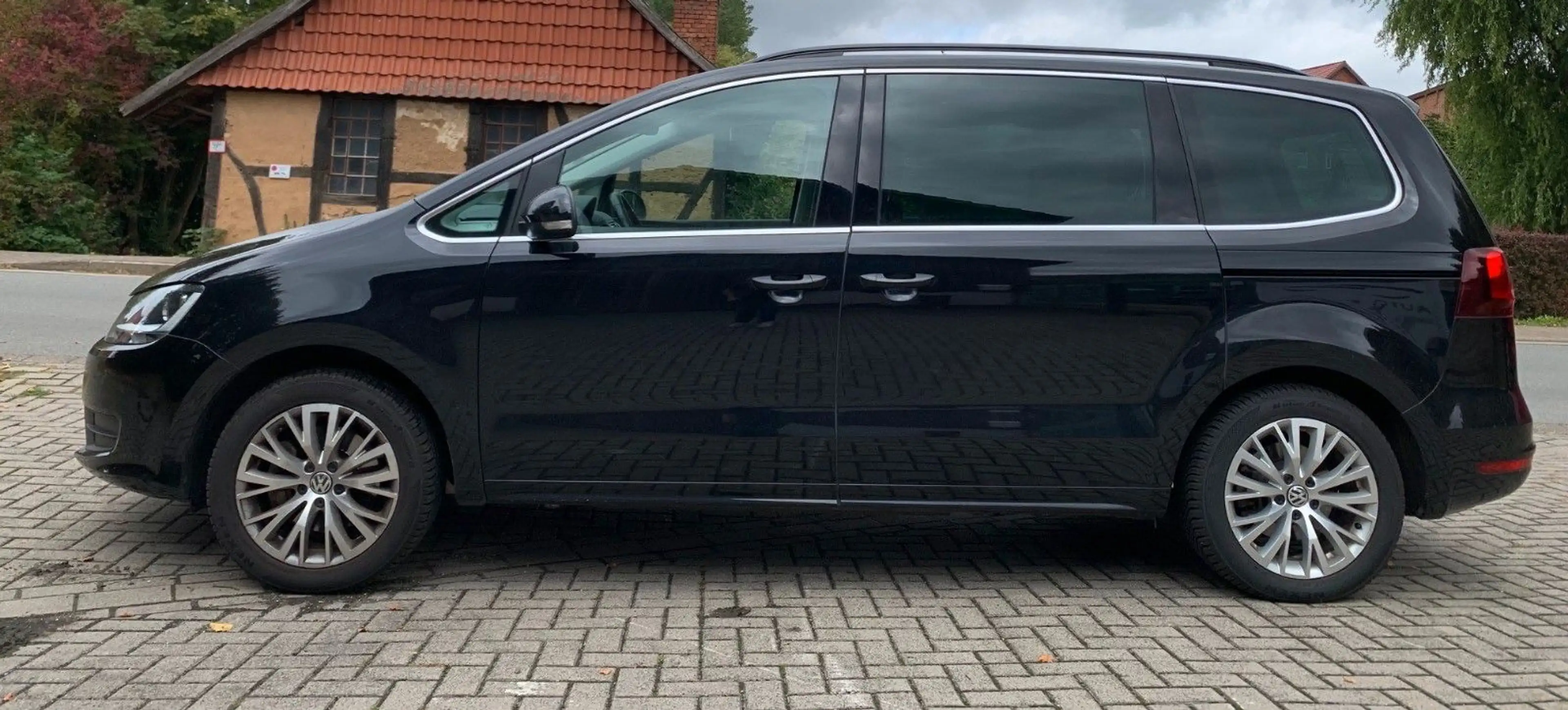 Volkswagen Sharan Comfortline 1.4 TSI Pano 7 Sitzer Carplay — photo 9