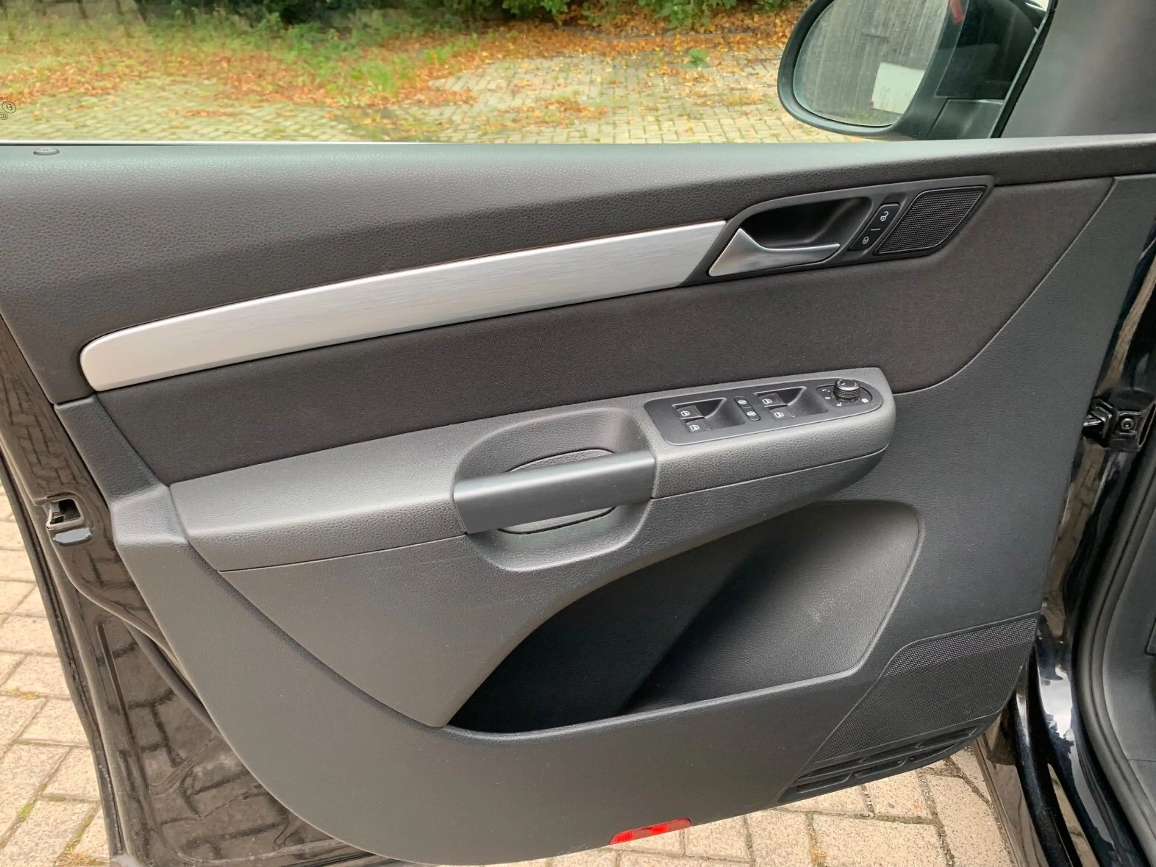 Volkswagen Sharan Comfortline 1.4 TSI Pano 7 Sitzer Carplay — photo 10