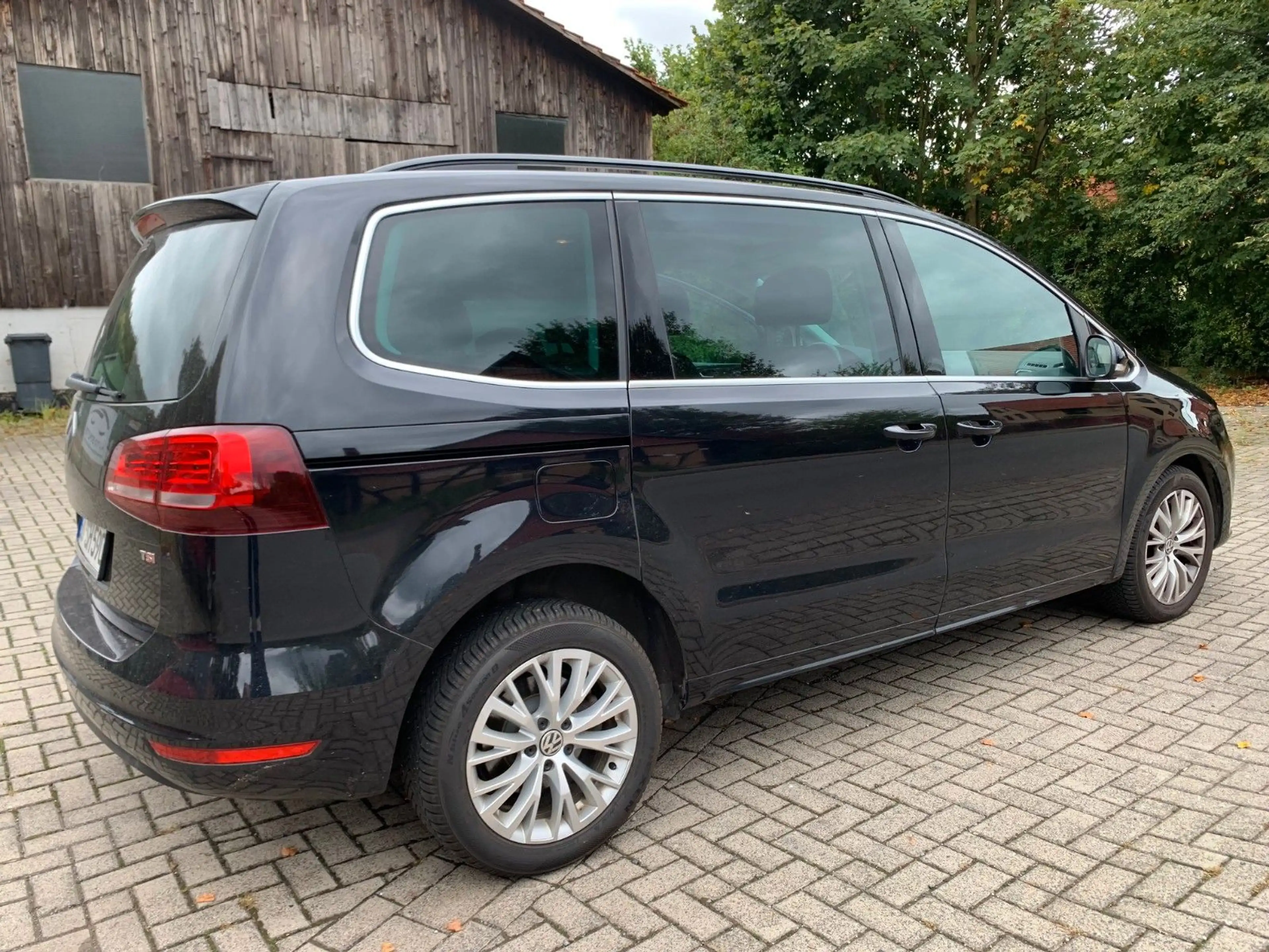 Volkswagen Sharan Comfortline 1.4 TSI Pano 7 Sitzer Carplay — photo 11