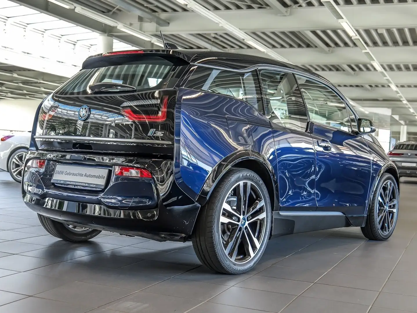 BMW i3 s 120 NAVI Standh. LED PDC V+H DAB Tempomat Blu/Azzurro - 2