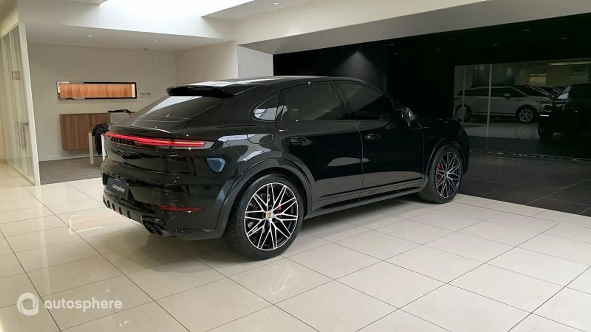 Porsche Cayenne 3.0 V6 519ch S E-Hybrid - 1