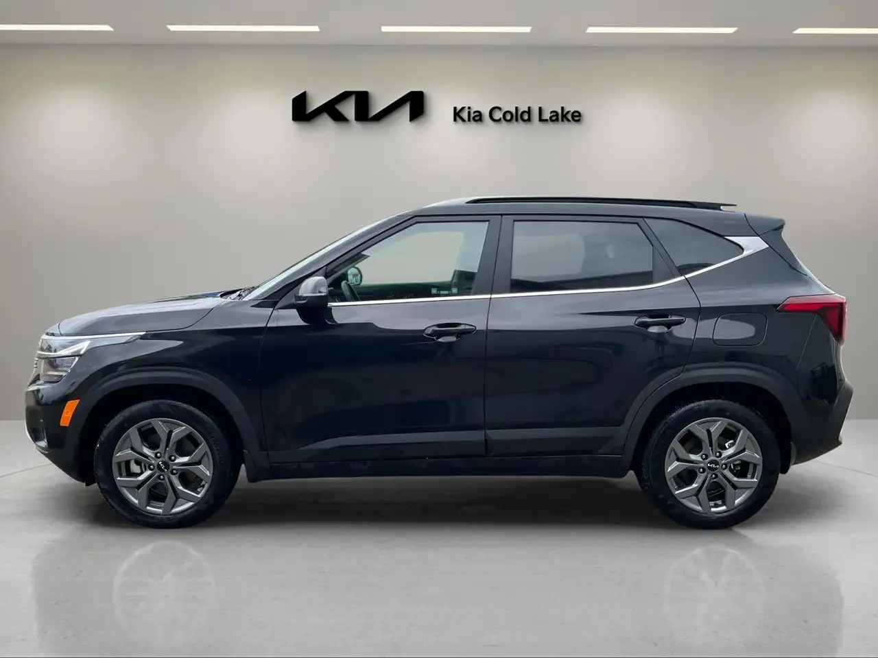 Kia Seltos photo Kia Seltos