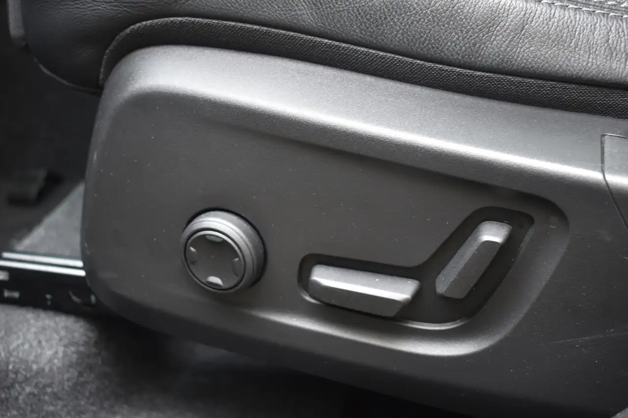 Volvo XC40 T5 262PK Recharge Inscription / Adaptive Cruise Co, миниатюра 27