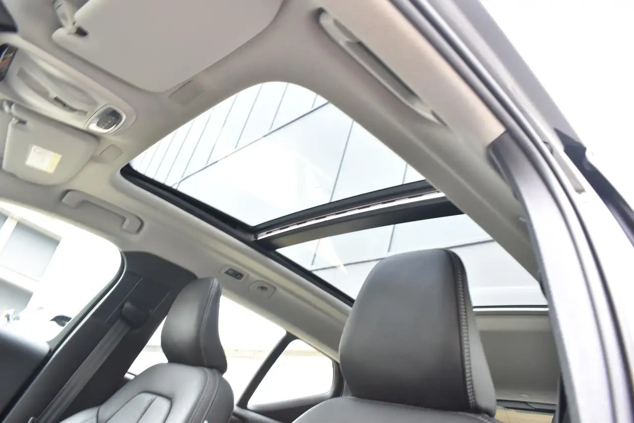 Volvo XC40 T5 262PK Recharge Inscription / Adaptive Cruise Co, миниатюра 28