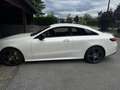 Mercedes-Benz E 220 d Aut. AMG LINE Weiß - thumbnail 3