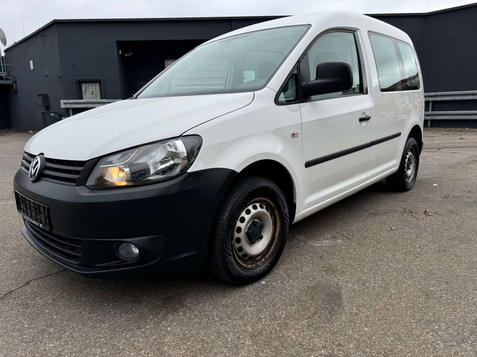 Second hand Volkswagen Caddy 1.6