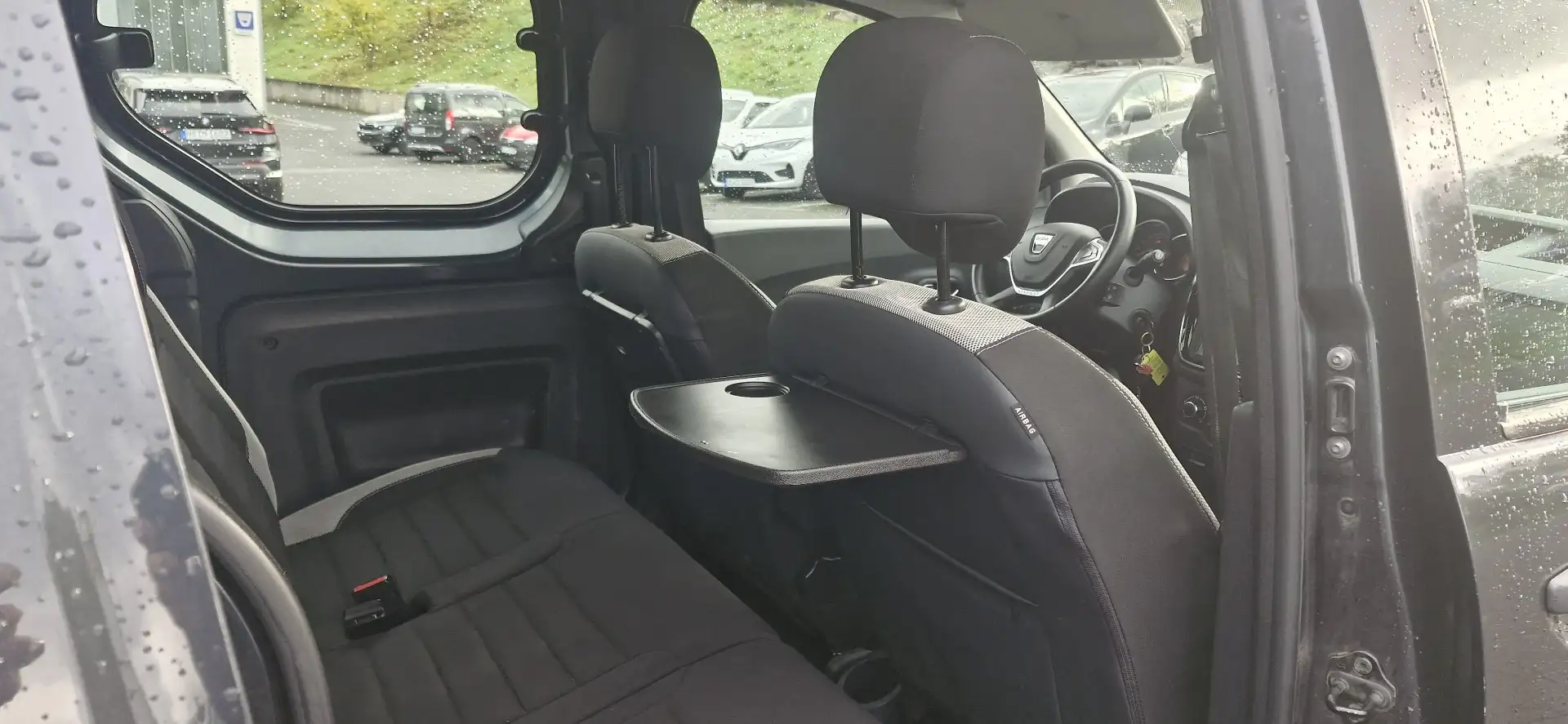 Dacia Dokker Stepway Plus Anhängerkupplung abnehmbar Grau - 2